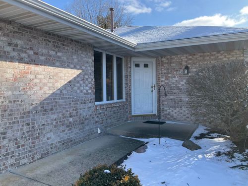 6573 Laurelwood Drive, Rockford, IL, 61108 | Card Image