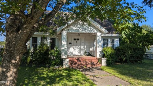204 Gilmer St, Burlington, NC, 27217-4051 | Card Image