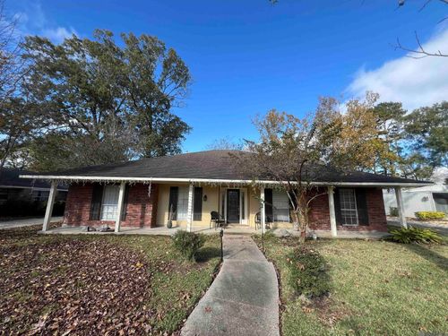 16175 Shenandoah Ave, Baton Rouge, LA, 70817-3654 | Card Image