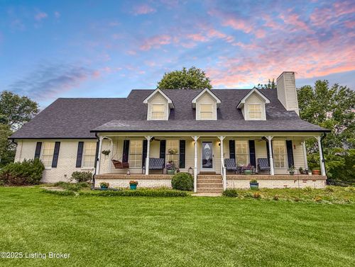 1075 Hubbard Ln, Mt Washington, KY, 40047-7556 | Card Image