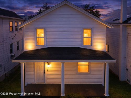 1215 Eynon St, SCRANTON, PA, 18504-2124 | Card Image