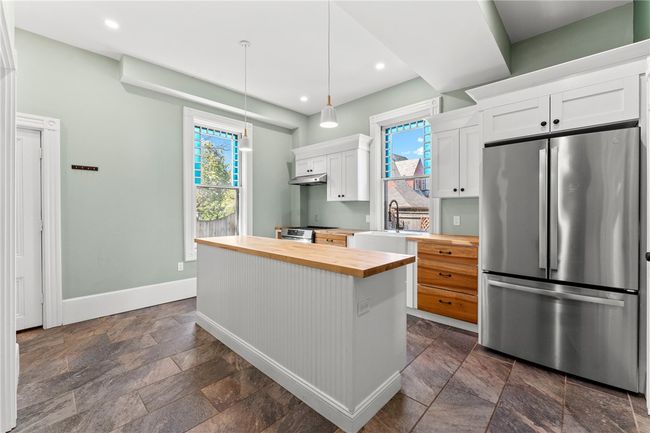 49 Princeton Ave, House other with 4 bedrooms, 4 bathrooms and 5 parking in Providence RI | Image 24