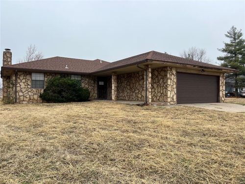 31162 Square Top Rd, Anadarko, OK, 73005-7500 | Card Image