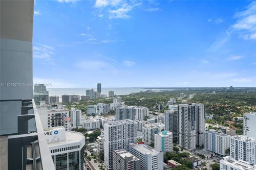 apt-3910-88 Sw 7th St, Miami, FL, 33130-3776 | Card Image