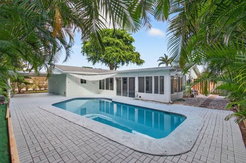 699 Nw 16th Ave, Boca Raton, FL, 33486-3245 | Card Image