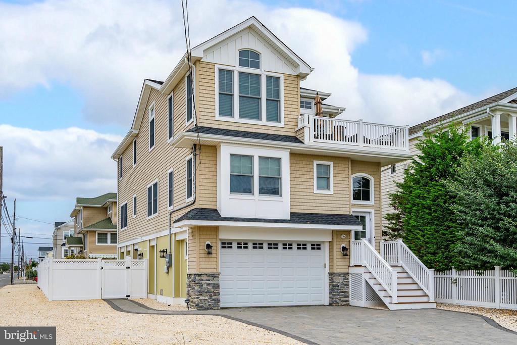 Beach Ave, Long Beach Township, NJ 08008