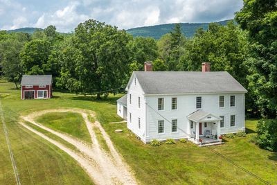 5529 Vt Route 7 A, House other with 3 bedrooms, 2 bathrooms and null parking in Shaftsbury VT | Image 3