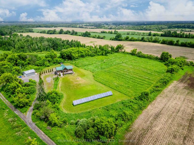 19799 County Rd, House other with 4 bedrooms, 3 bathrooms and 15 parking in Dunvegan ON | Image 38