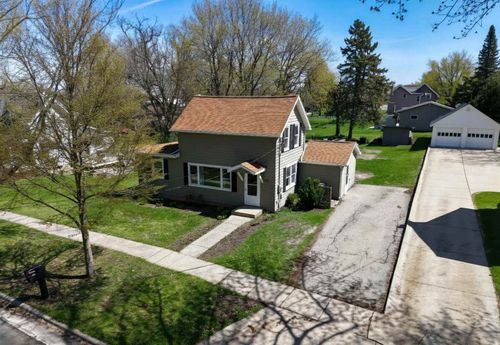 213 N High Street, CAMBRIDGE, WI, 53523 | Card Image