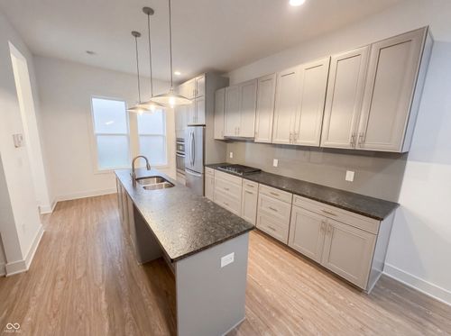 1528 Central Ave, Indianapolis, IN, 46202-2607 | Card Image