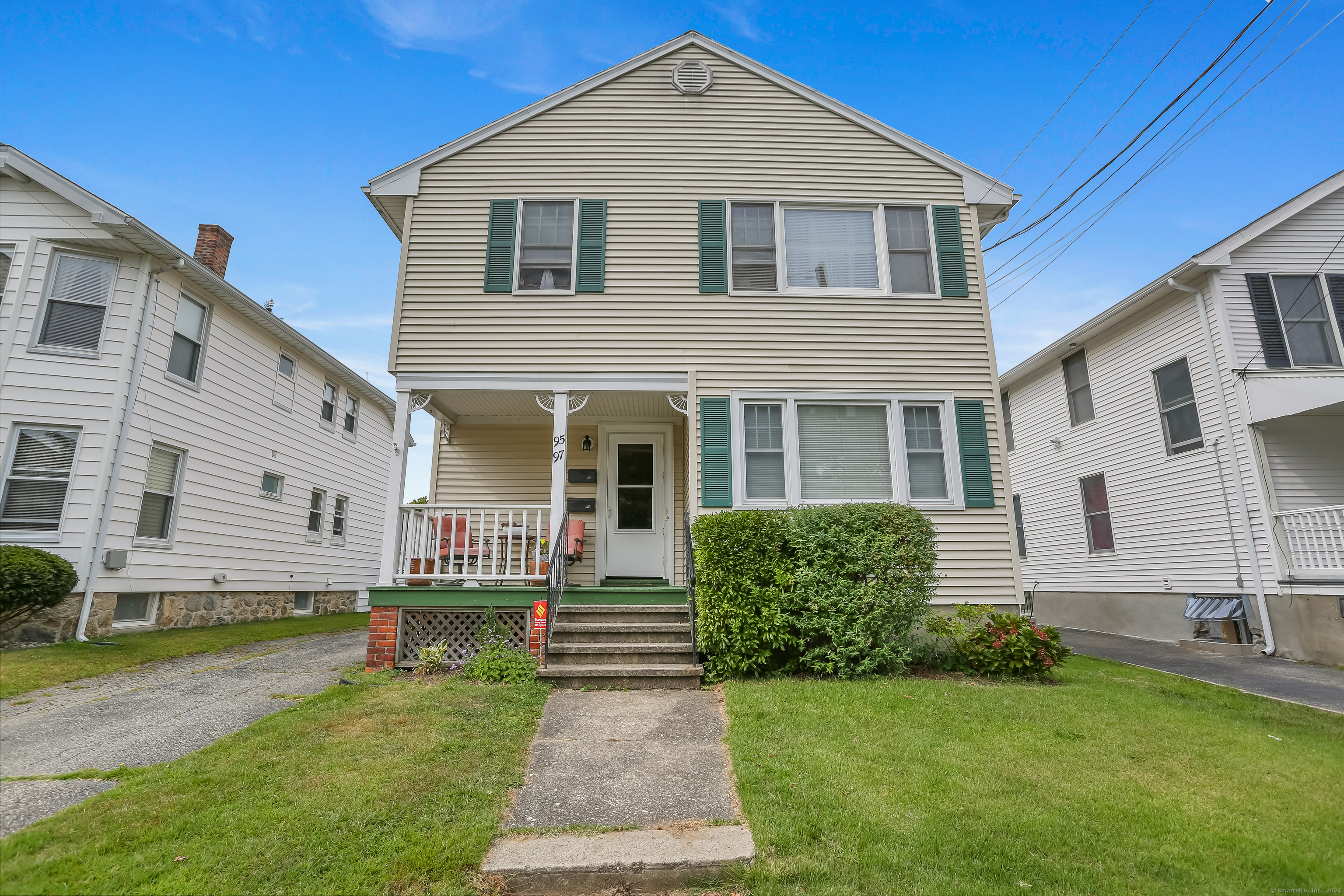 Horace St, Stratford, CT 06614