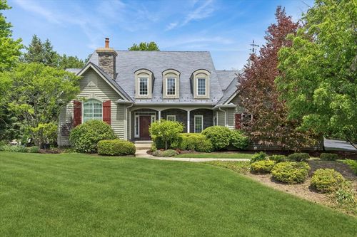 1546 Bobolink Cir, Woodstock, IL, 60098-8075 | Card Image