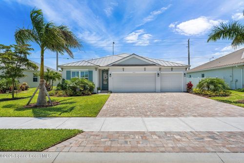 215 1st Light Cir, Cocoa, FL, 32922 | Card Image