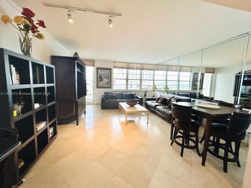 1034-100 Lincoln Rd, Miami Beach, FL, 33139-2013 | Card Image