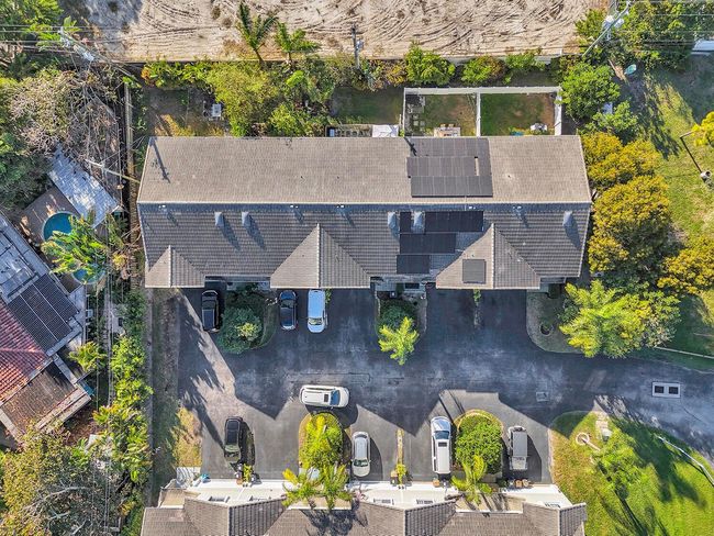 B - 5402 Pointe Villa Dr, Condo with 3 bedrooms, 3 bathrooms and null parking in Lighthouse Point FL | Image 37