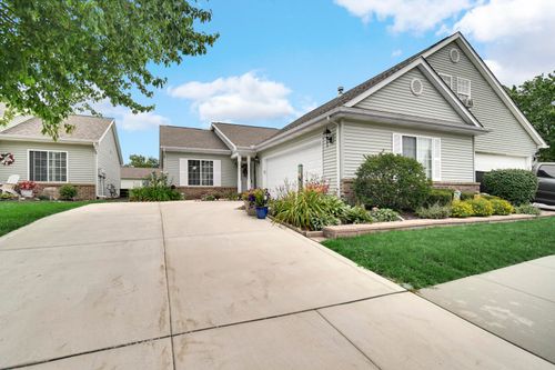 2902 Lake Pointe Dr, Valparaiso, IN, 46383-2791 | Card Image