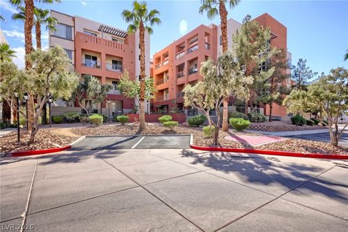 304-39 E Agate Ave, Las Vegas, NV, 89123-6077 | Card Image