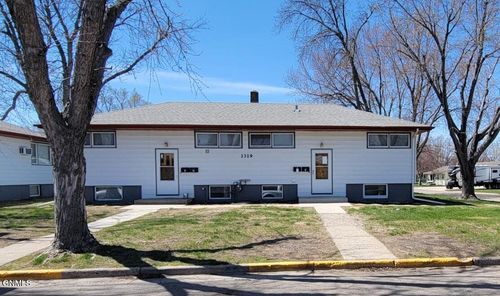1315/1319 5th Ne, Jamestown, ND, 58401 | Card Image