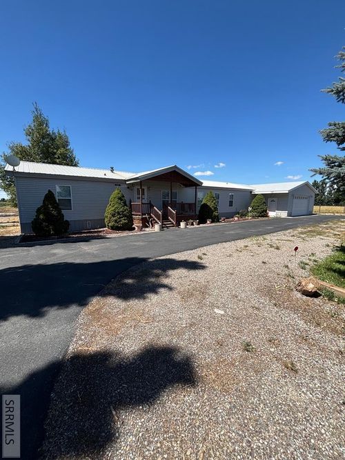285 N 4300 E, Rigby, ID, 83442-5846 | Card Image