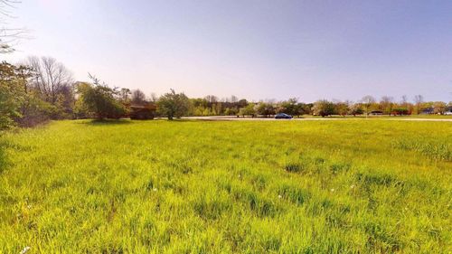 99 River Ln, Two Rivers, WI, 54241 | Card Image