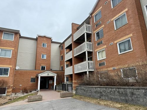 302-325 Centrum Blvd, Orleans, ON, K1E3W8 | Card Image