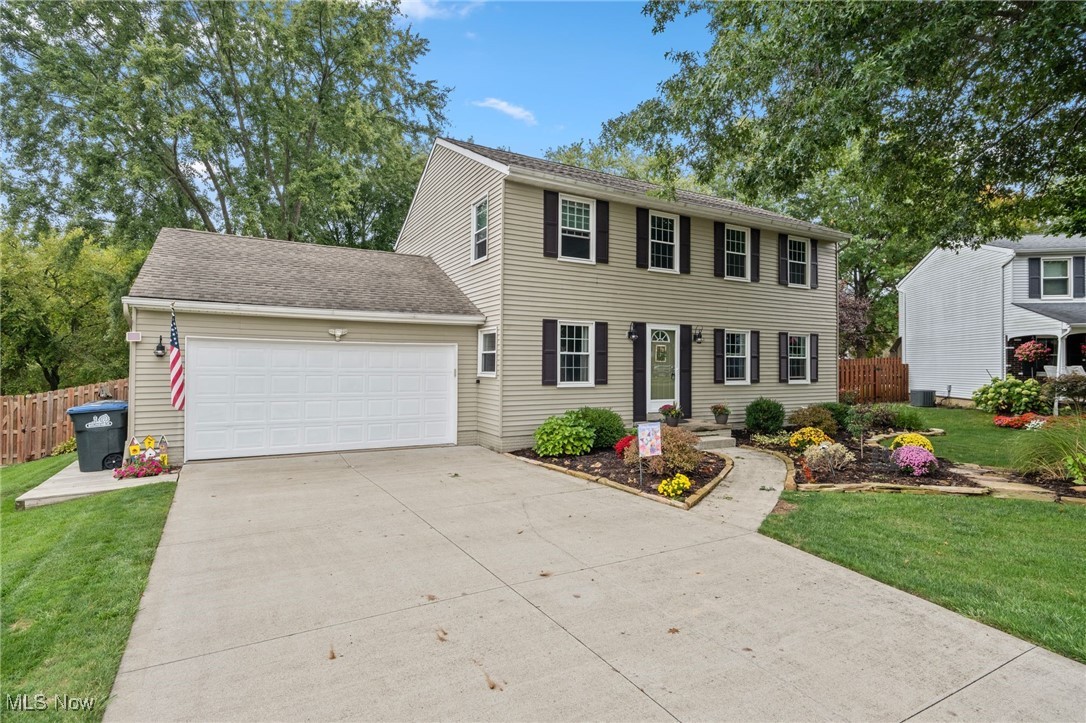 Lares Ln, Brunswick, OH 44212