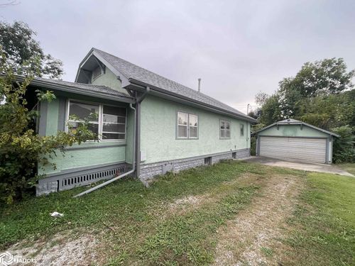 310 S 12th St, Centerville, IA, 52544-2220 | Card Image