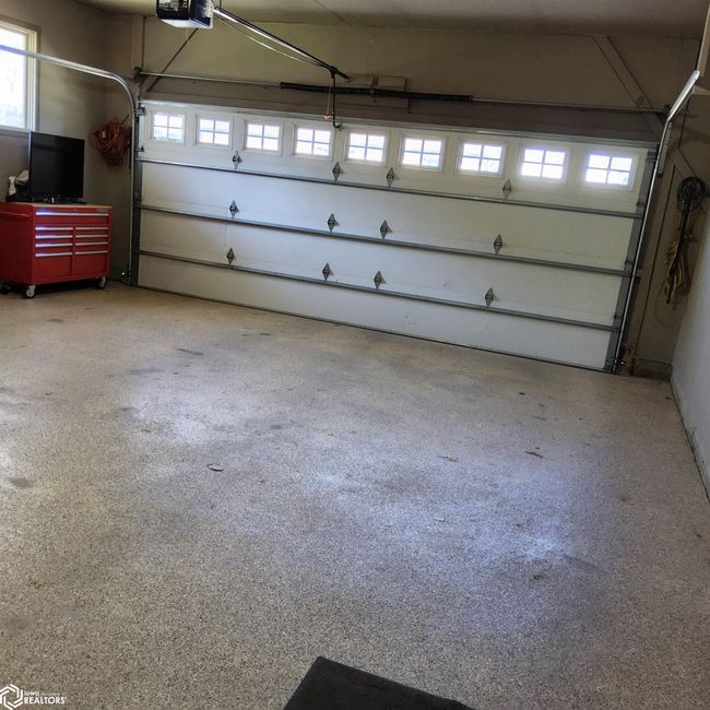 213 E Baker St, Home with 4 bedrooms, 2 bathrooms and 2 parking in Avoca IA | Image 56