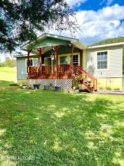 466 Old Wooldridge Pike, Jellico, TN, 37762 | Card Image