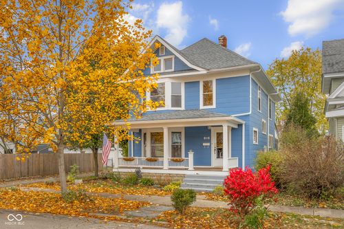 818 Sycamore St, Columbus, IN, 47201-4120 | Card Image