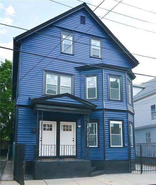 1-135-137 Superior Street, Providence, RI, 02909 | Card Image