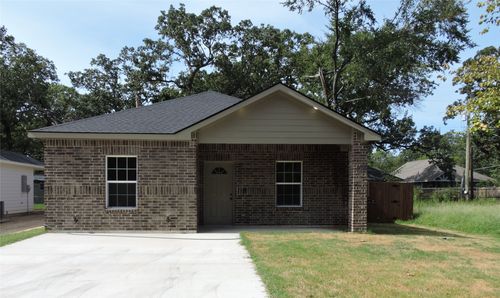 106 Navajo Dr, Mabank, TX, 75156-9124 | Card Image