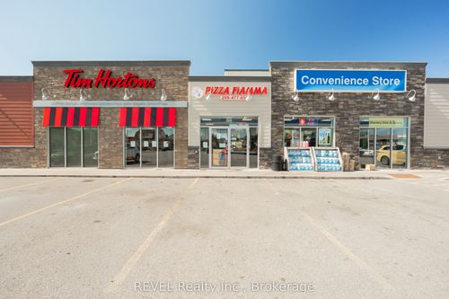 5687 Stanley Ave, Niagara Falls, ON, L2G3X6 | Card Image