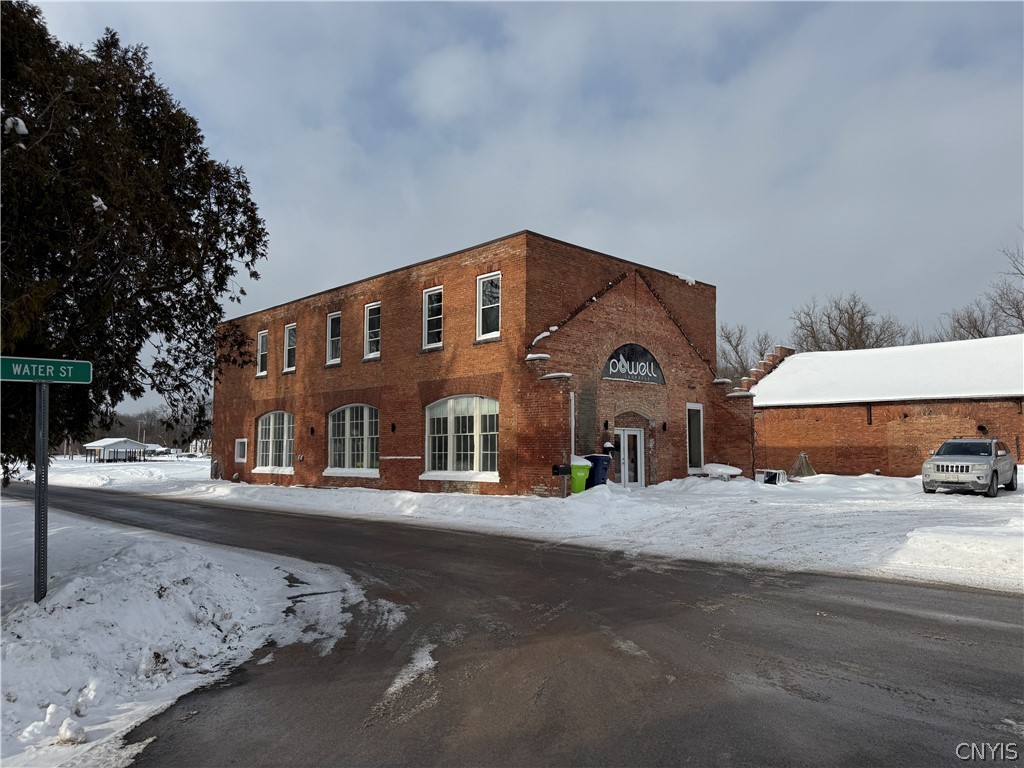 11 Pottery Rd, Chittenango, NY 13037-9664