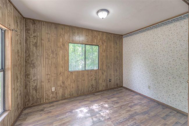 330 Oak Tree Dr, House other with 3 bedrooms, 2 bathrooms and 2 parking in Pointblank TX | Image 14