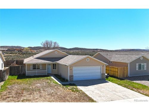 1041 Halfturn Rd, Rangely, CO, 81648-2330 | Card Image