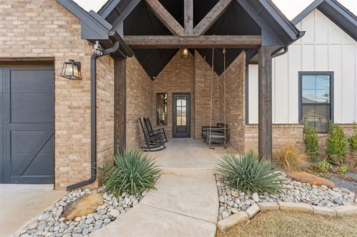 1148 Colonial Avenue, Tuttle, OK, 73089 | Card Image