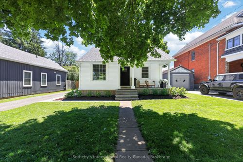 131 Bruce St S, Thornbury, ON, N0H2P0 | Card Image