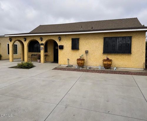 1214 S Ventura Rd, Oxnard, CA, 93033-1506 | Card Image