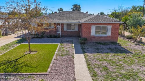 1721 W Earll Dr, Phoenix, AZ, 85015-6128 | Card Image