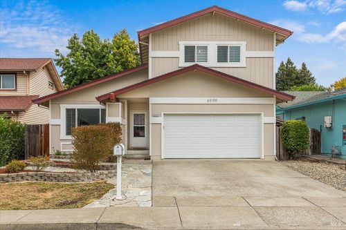 6590 Joyce Court, Rohnert Park, CA, 94928 | Card Image