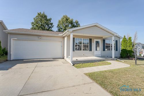 2245 Redbud Ln, Delta, OH, 43515-9119 | Card Image