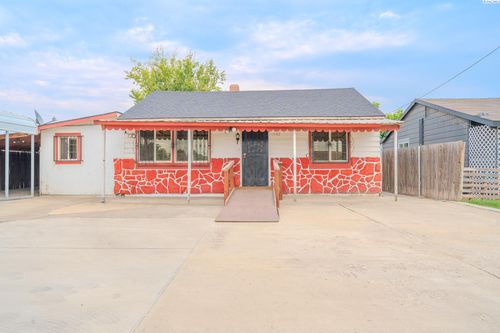 1502 Sunnyside Mabton Rd, Sunnyside, WA, 98944 | Card Image
