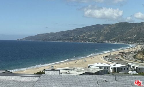 6780 Shearwater Lane, Malibu, CA, 90265 | Card Image