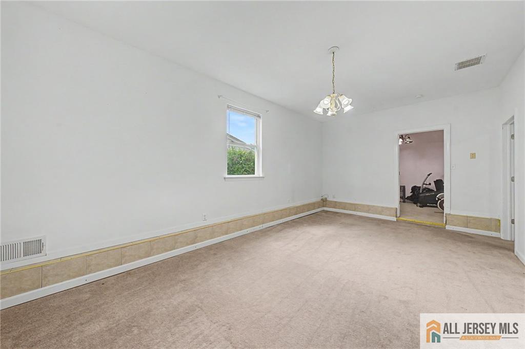 Residential Lease in South River 4
