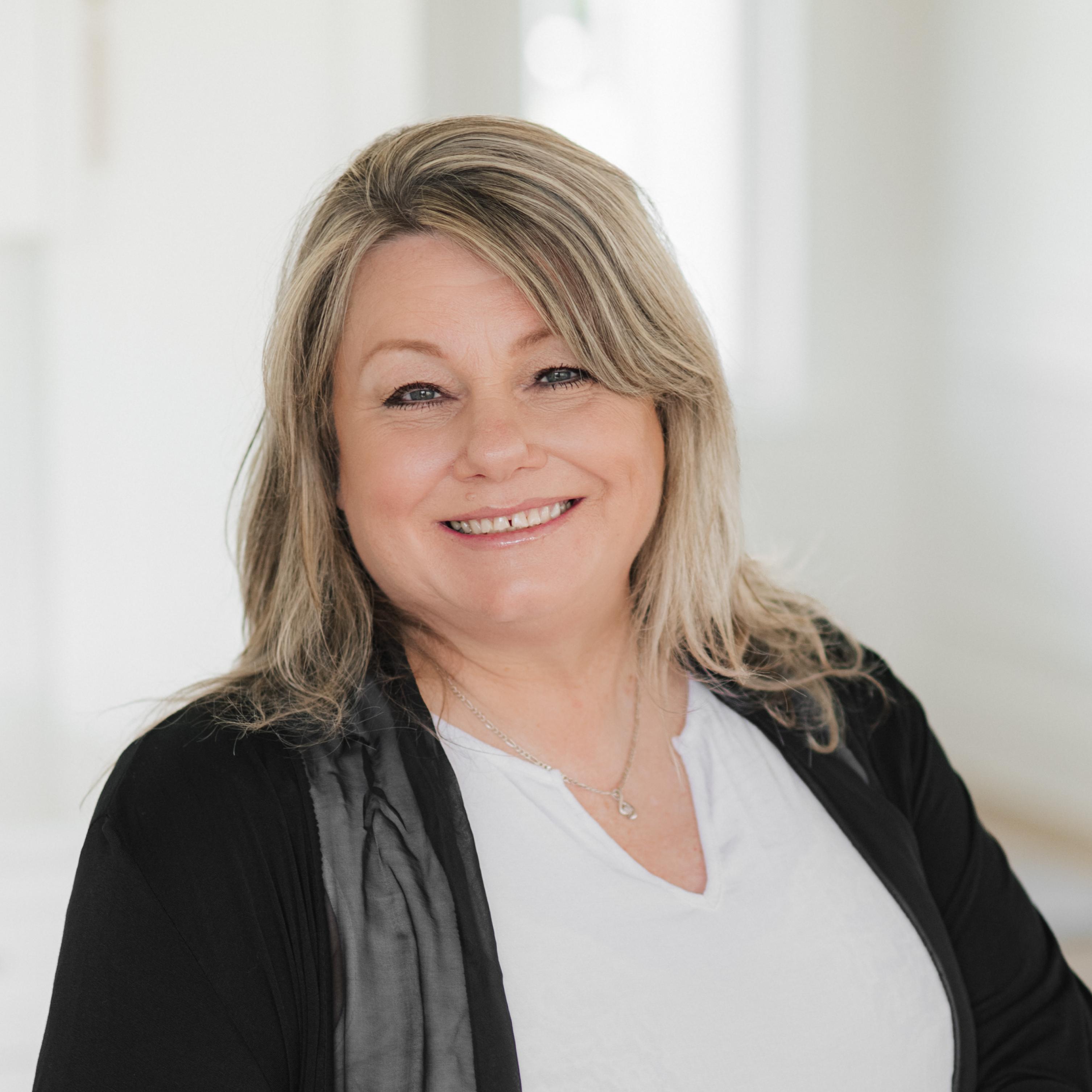 Linda Young