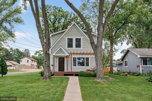 4890 Cook Ave, White Bear Lake, MN, 55110-2823 | Card Image