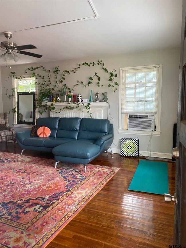 APT-2 - 621 W Houston St, Home with 0 bedrooms, 0 bathrooms and null parking in Tyler TX | Image 7
