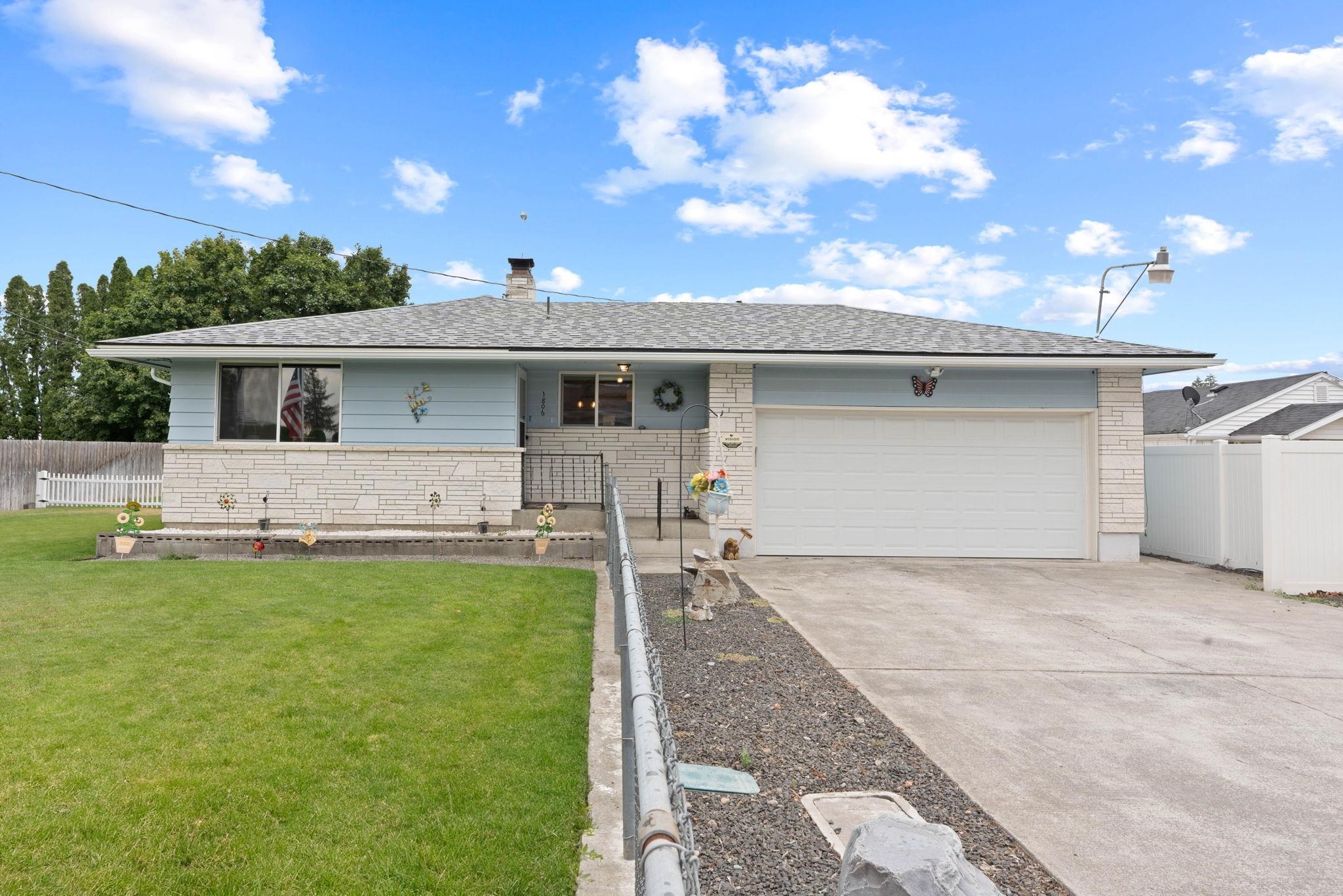 Locust Rd, Spokane Valley, WA 99206