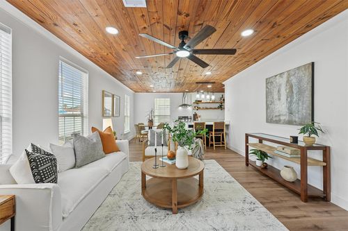 4907 Alamo Dr, Galveston, TX, 77551-4528 | Card Image